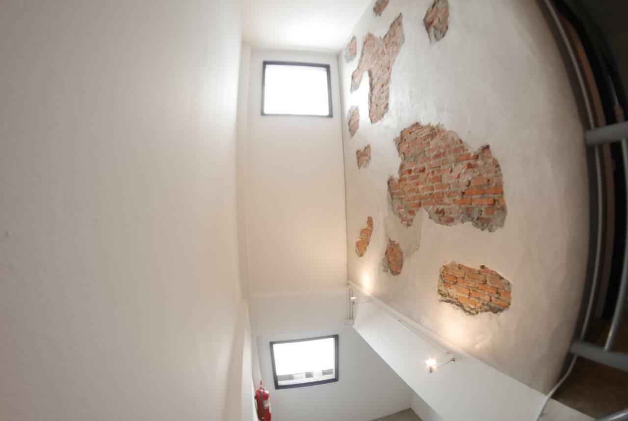 Fun Dee Hostel Ayutthaya Екстер'єр фото