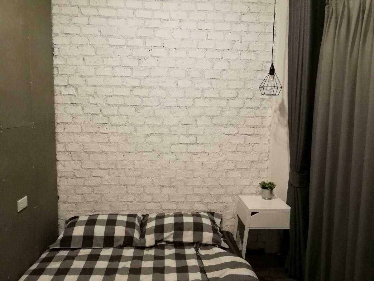 Fun Dee Hostel Ayutthaya Екстер'єр фото