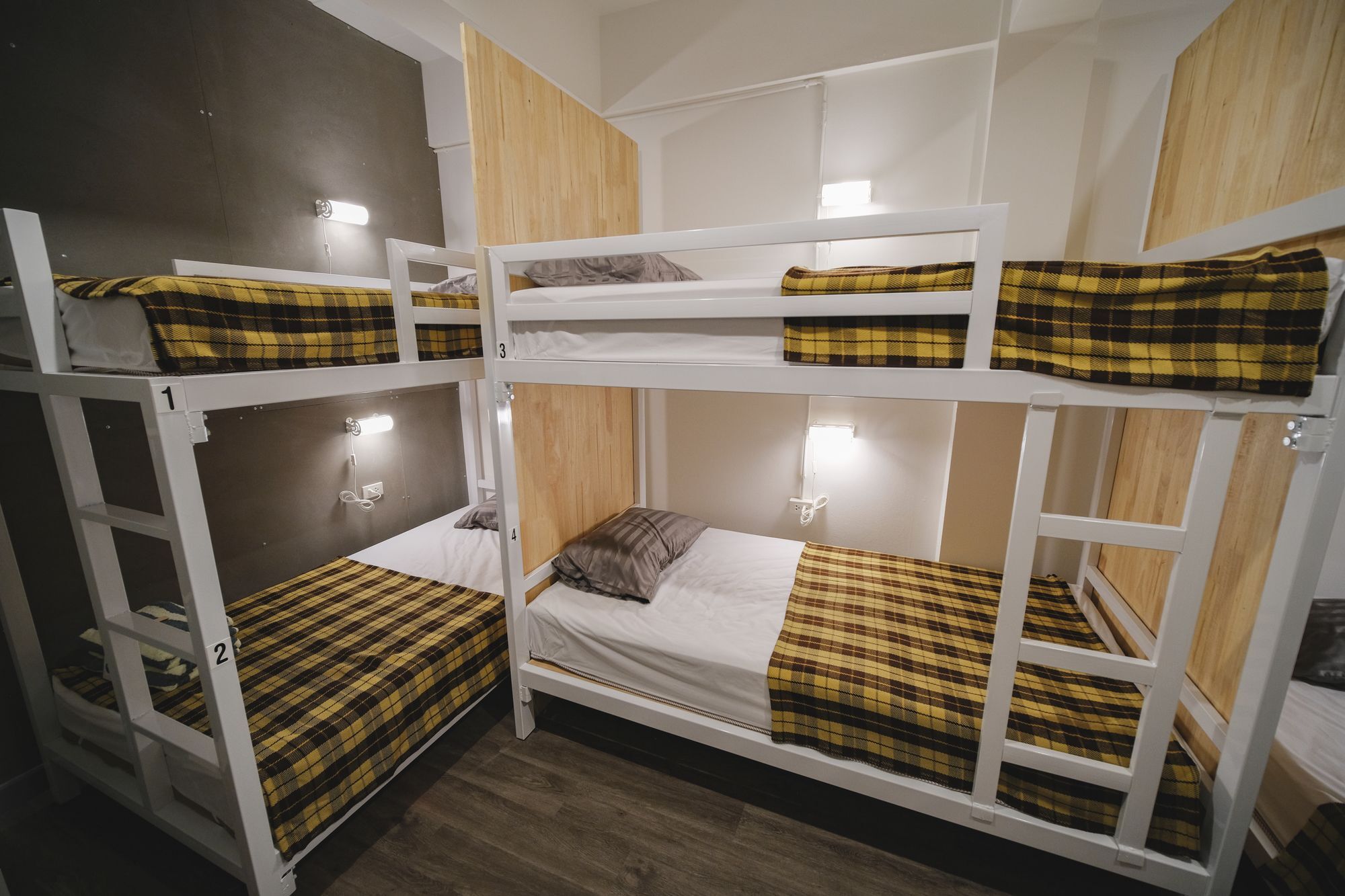Fun Dee Hostel Ayutthaya Екстер'єр фото